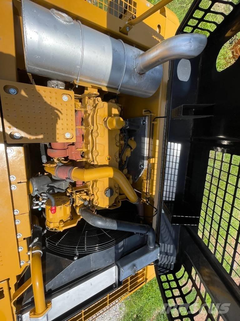 CAT 329 D Paletli ekskavatörler