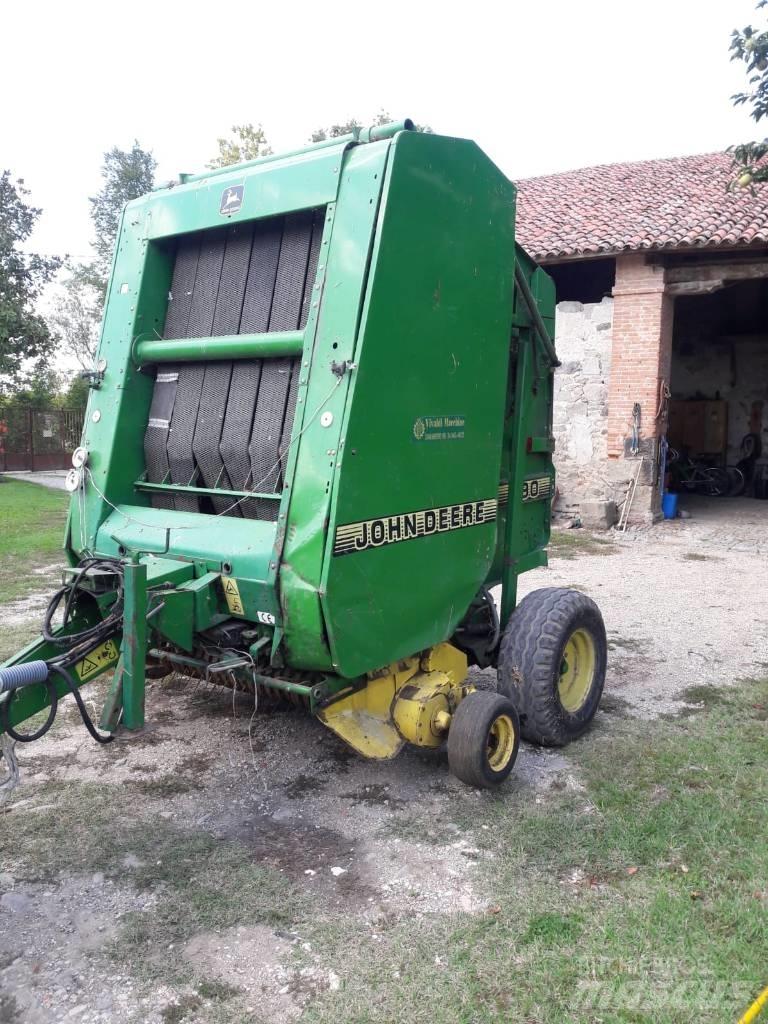 John Deere 590 Rulo balya makinalari
