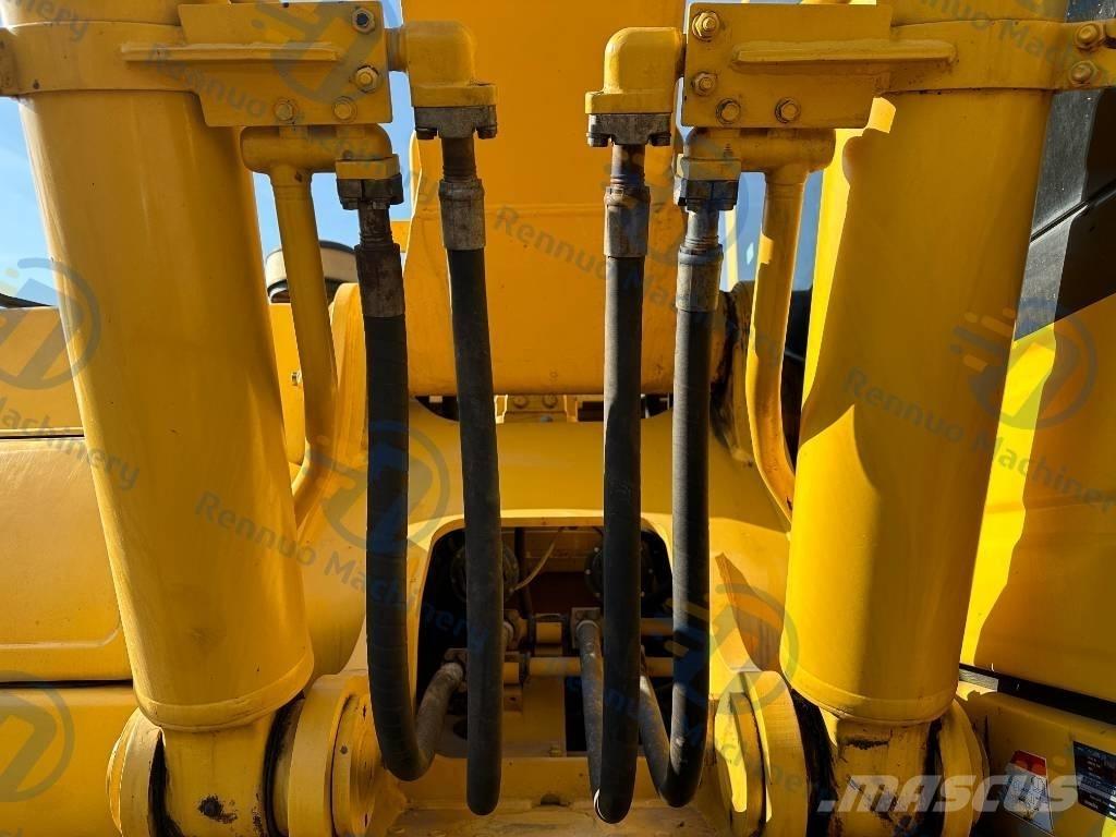 Komatsu 400-8R Paletli ekskavatörler