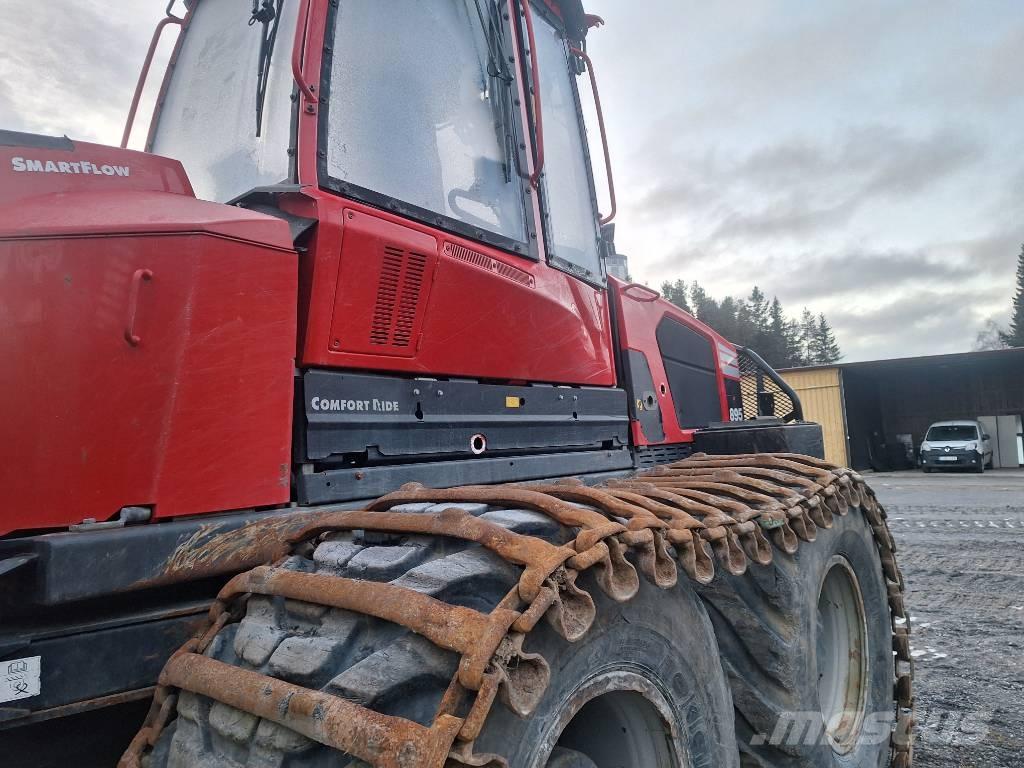 Komatsu 895 Tomruk yükleyici traktörler