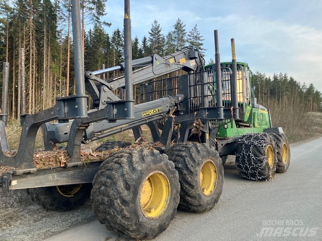 John Deere 1510G Tomruk yükleyici traktörler