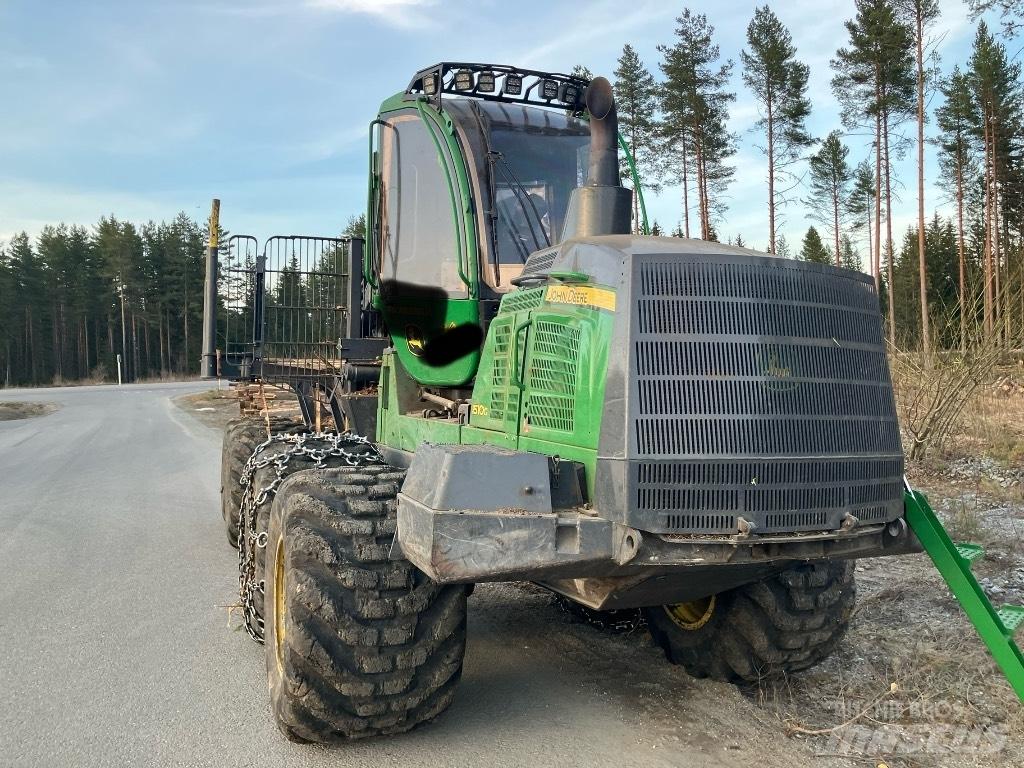 John Deere 1510G Tomruk yükleyici traktörler