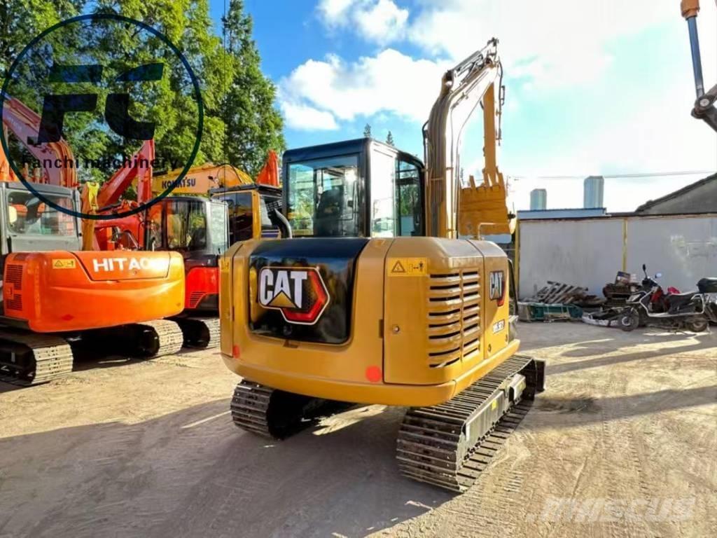 CAT 305.5E2 Paletli ekskavatörler