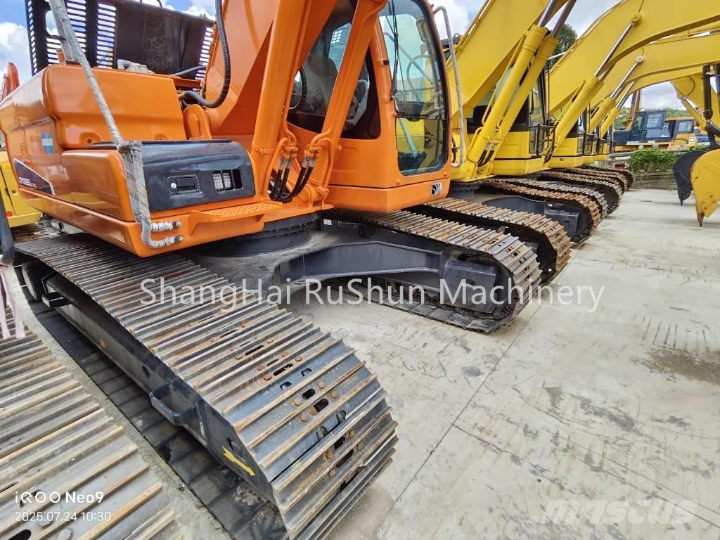 Doosan 225-7 Paletli ekskavatörler