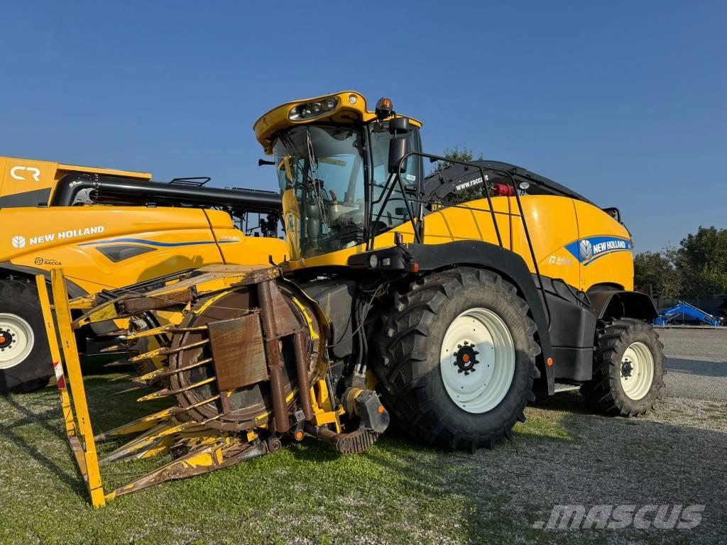 New Holland FR 600 Kendi yürür silaj makinalari