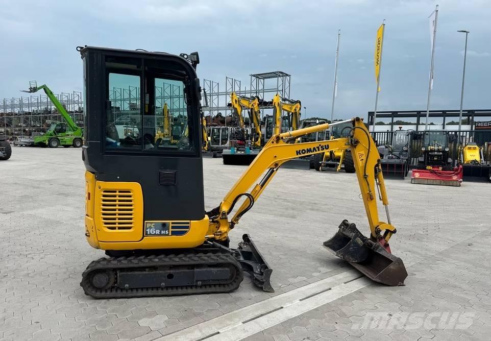 Komatsu PC 16 R-3HS Paletli ekskavatörler