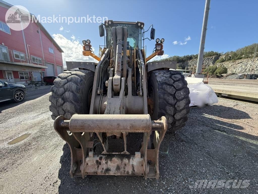 Volvo L 180 F Tekerlekli yükleyiciler