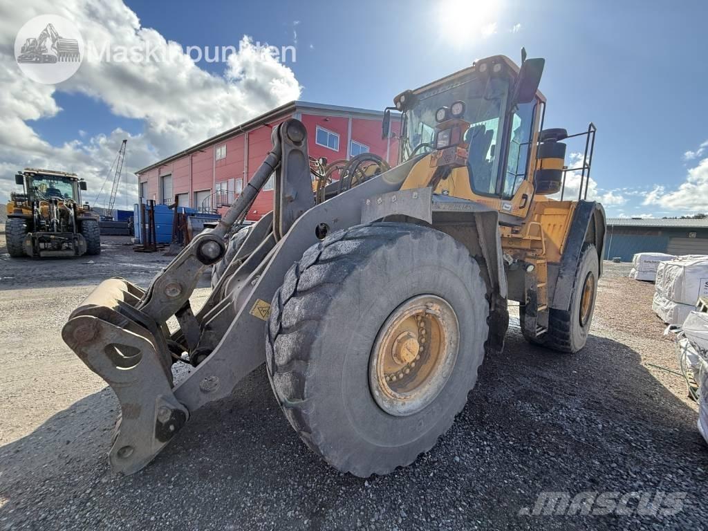 Volvo L 180 F Tekerlekli yükleyiciler
