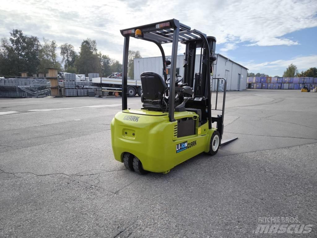 Clark GTX20s Elektrikli forkliftler