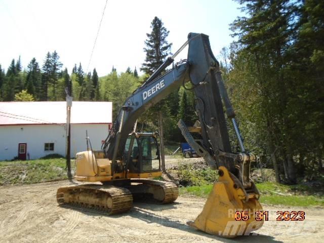 John Deere 225 DLC Paletli ekskavatörler