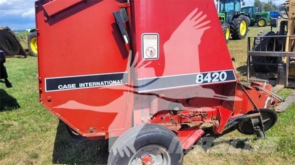Case IH 8420 Rulo balya makinalari