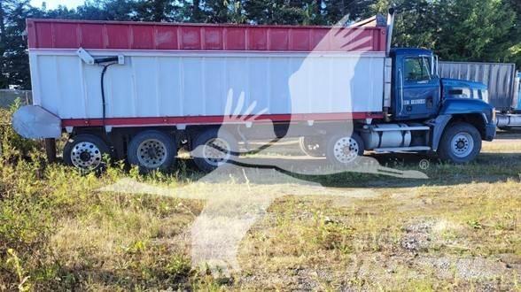 Mack CH613 Diger