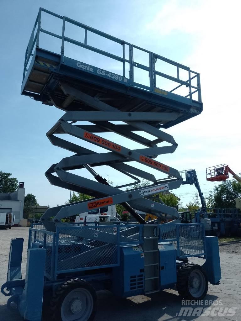 Genie 4390 Makasli platformlar
