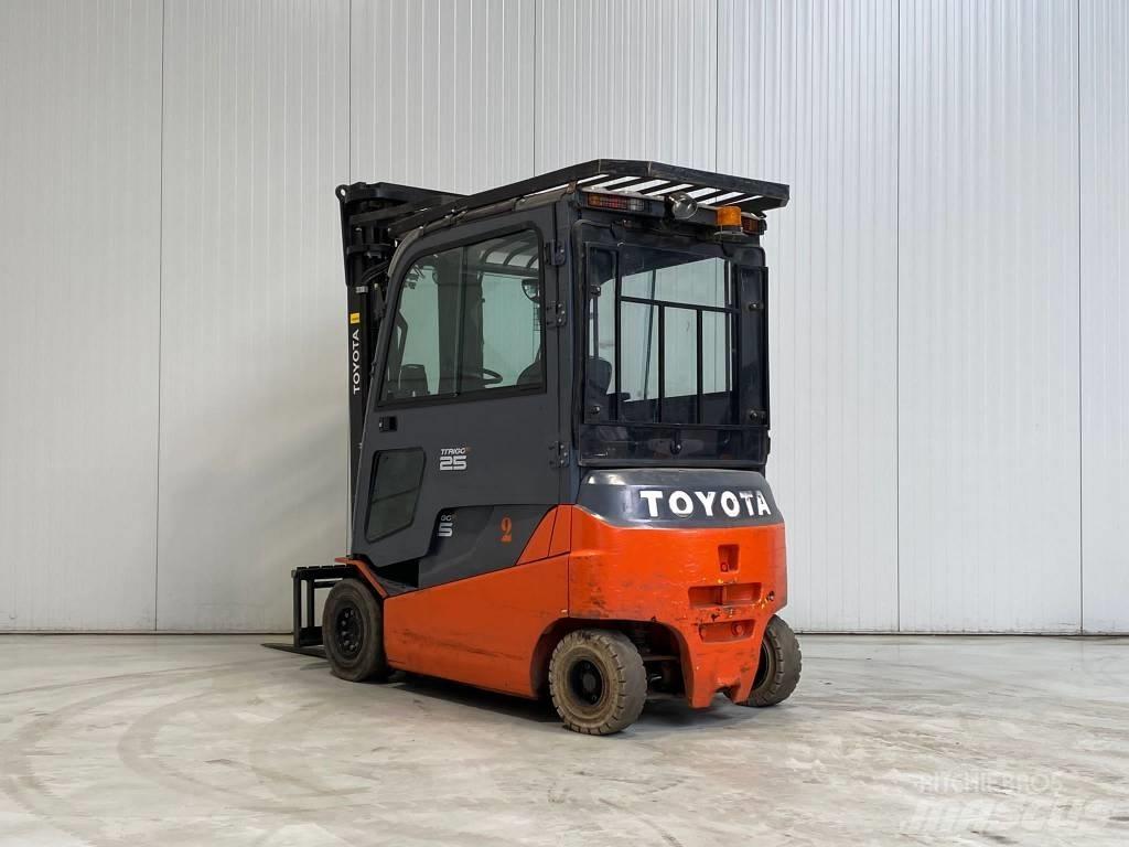 Toyota 8FBMT25 Elektrikli forkliftler