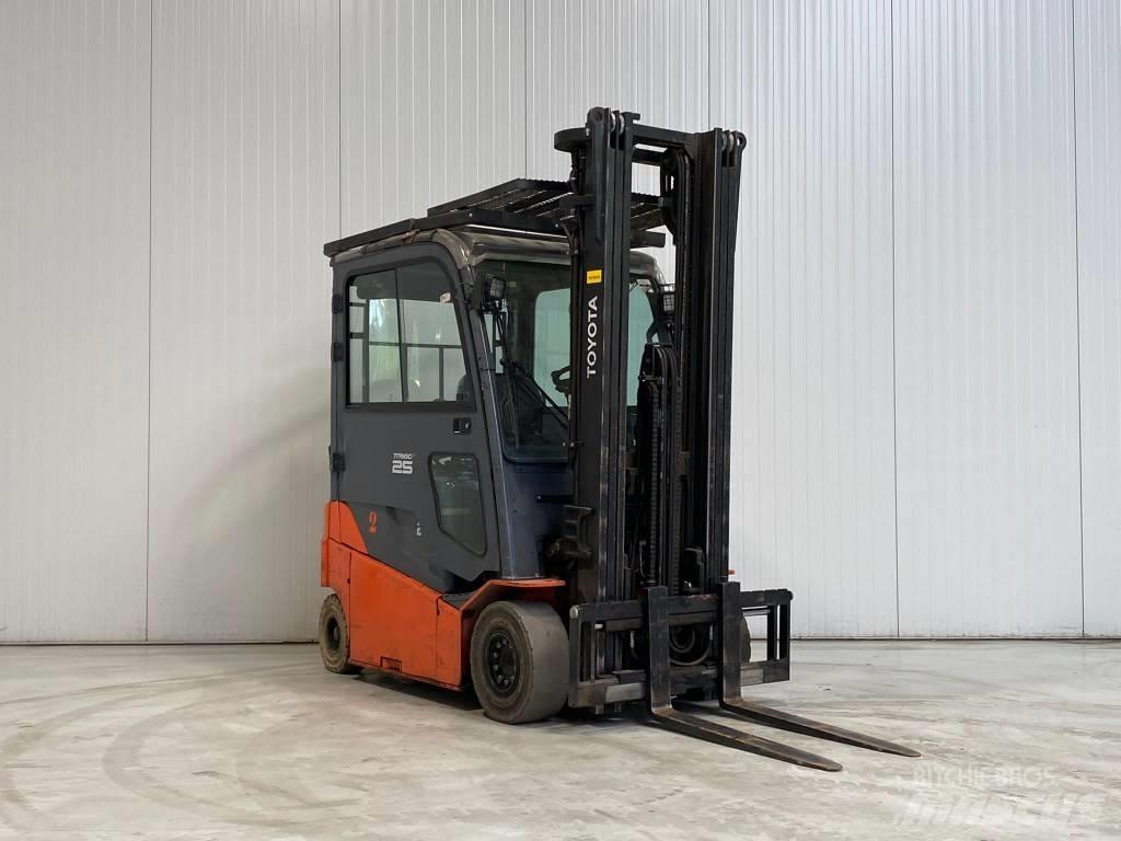 Toyota 8FBMT25 Elektrikli forkliftler