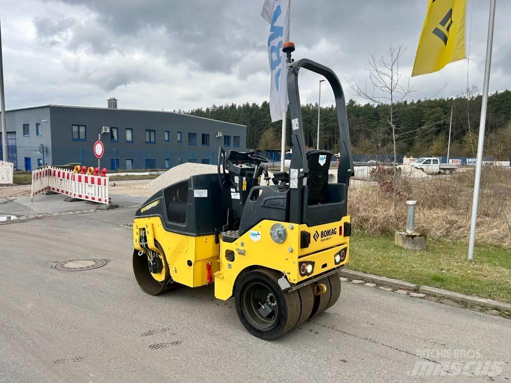 Bomag BW 100 AC-5 Çift tamburlu silindirler
