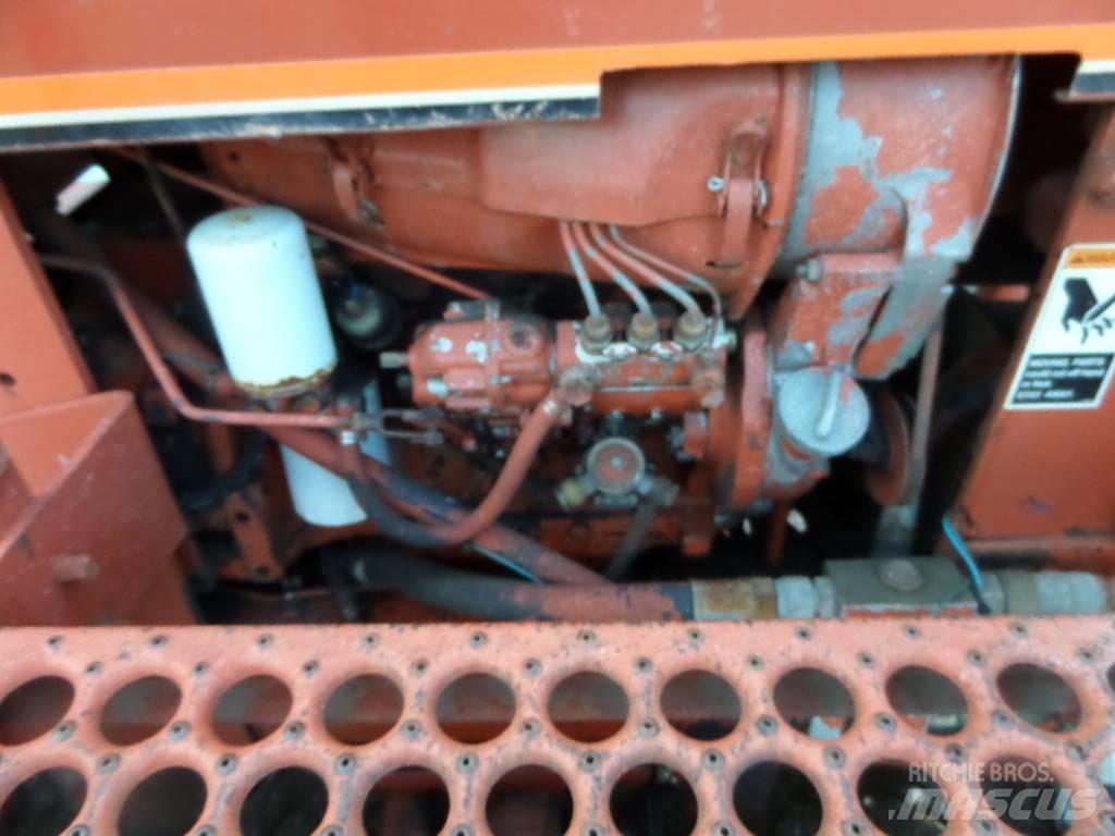 Ditch Witch 4010 DD Kanal kazma makinasi