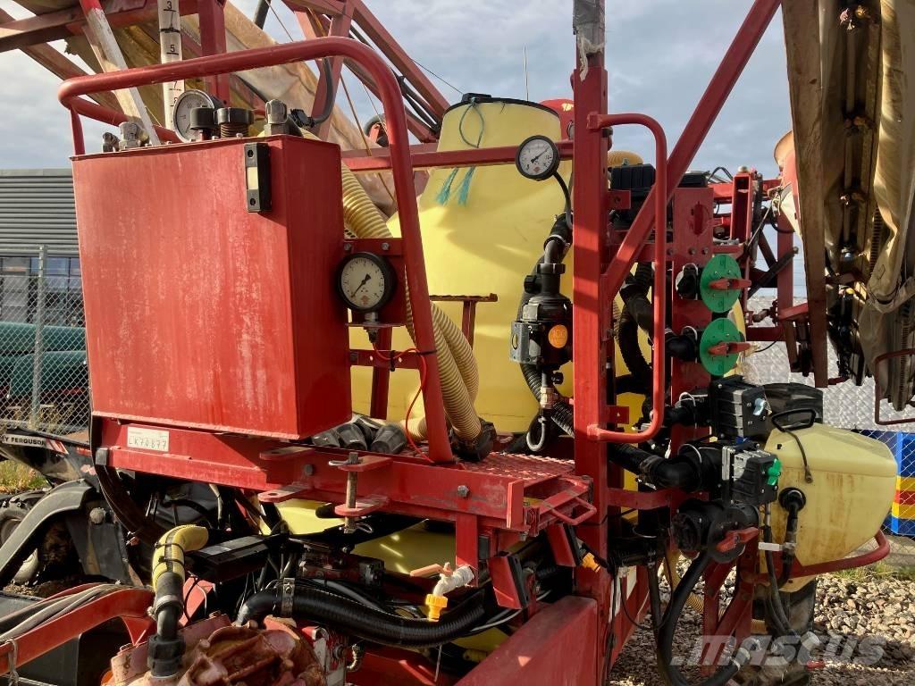 Hardi Commander Twin Çekilir pülverizatörler