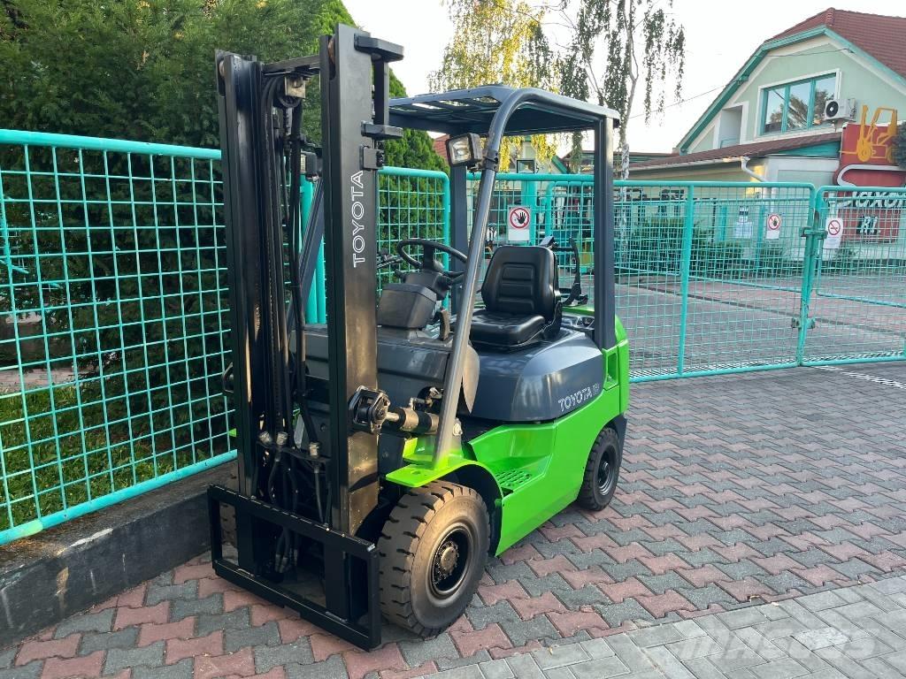 Toyota 7FGF18 V-1769 LPG'li forkliftler