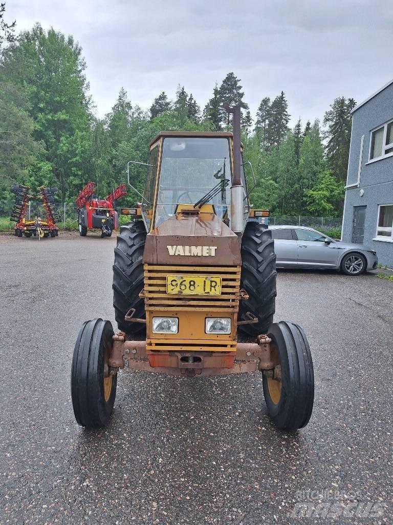 Valmet 702 Traktörler