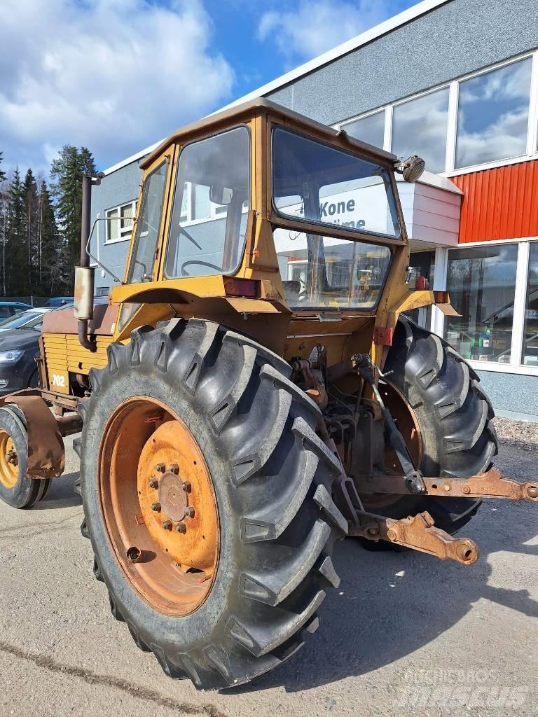 Valmet 702 Traktörler