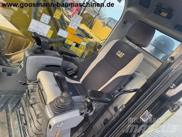 CAT 323 EL Paletli ekskavatörler