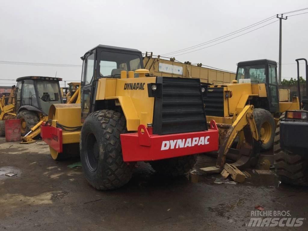 Dynapac CA 25 D Tek tamburlu silindirler