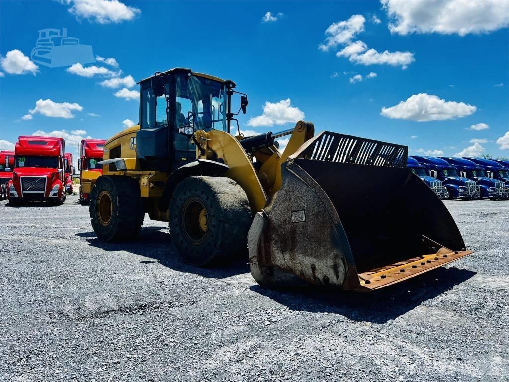 CAT 938 M Tekerlekli yükleyiciler