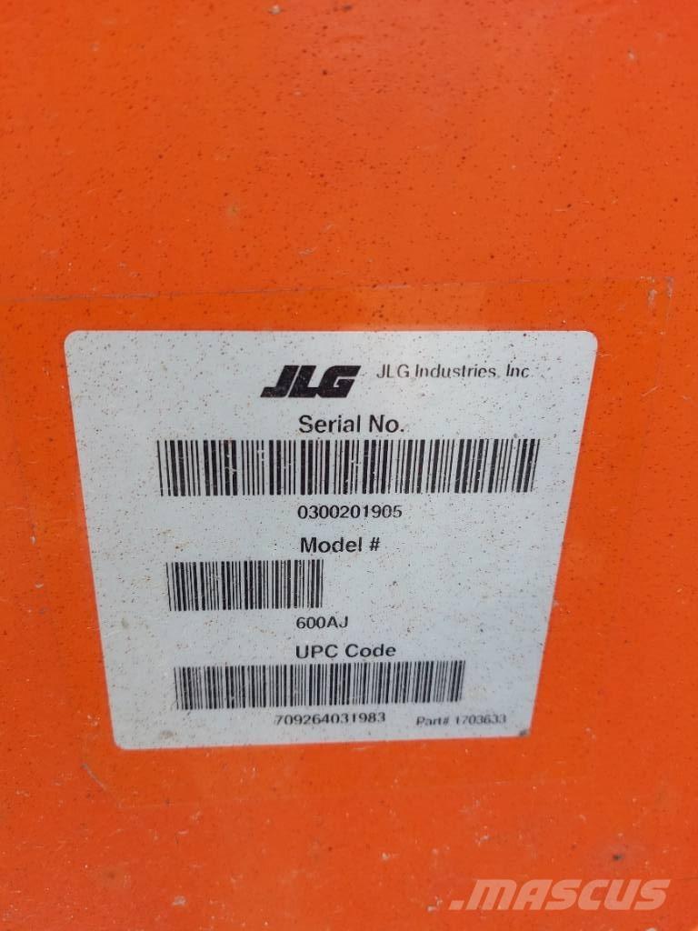 JLG 600AJ Körüklü personel platformları