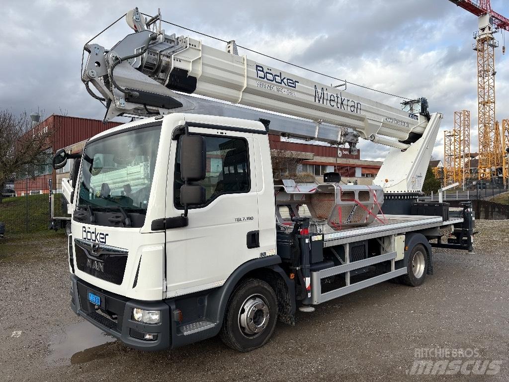 Böcker AK 37/4000 Arazi Tipi Vinçler (RT)