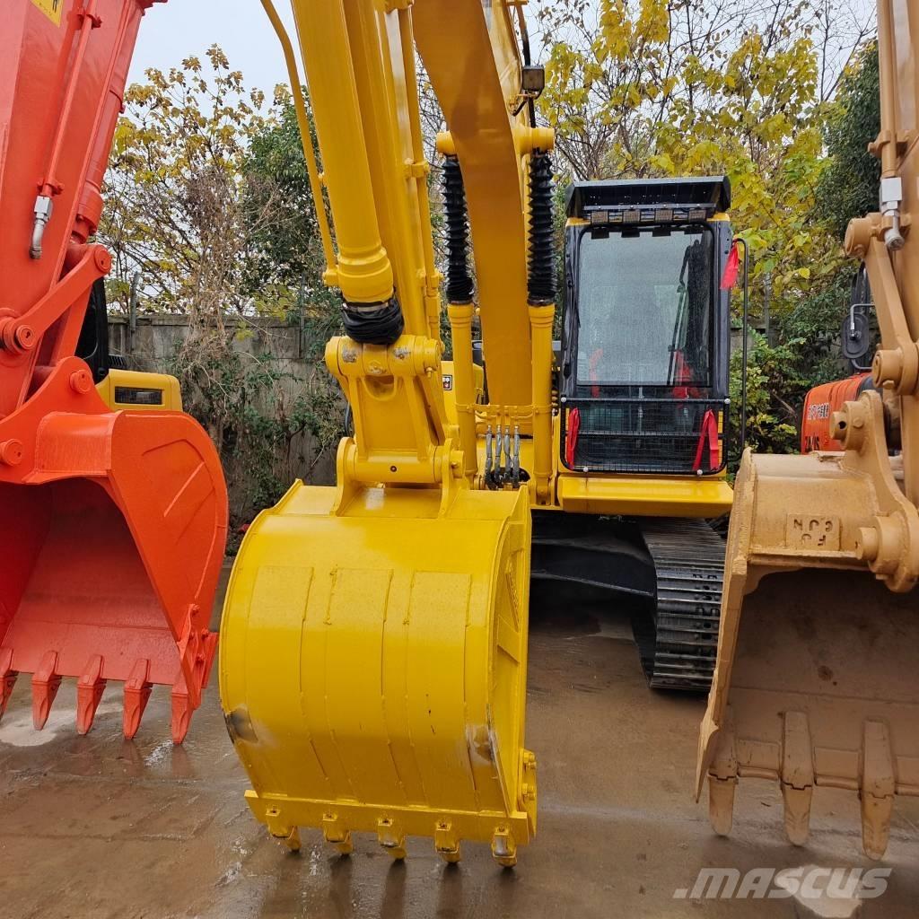 Komatsu PC 130 Paletli ekskavatörler