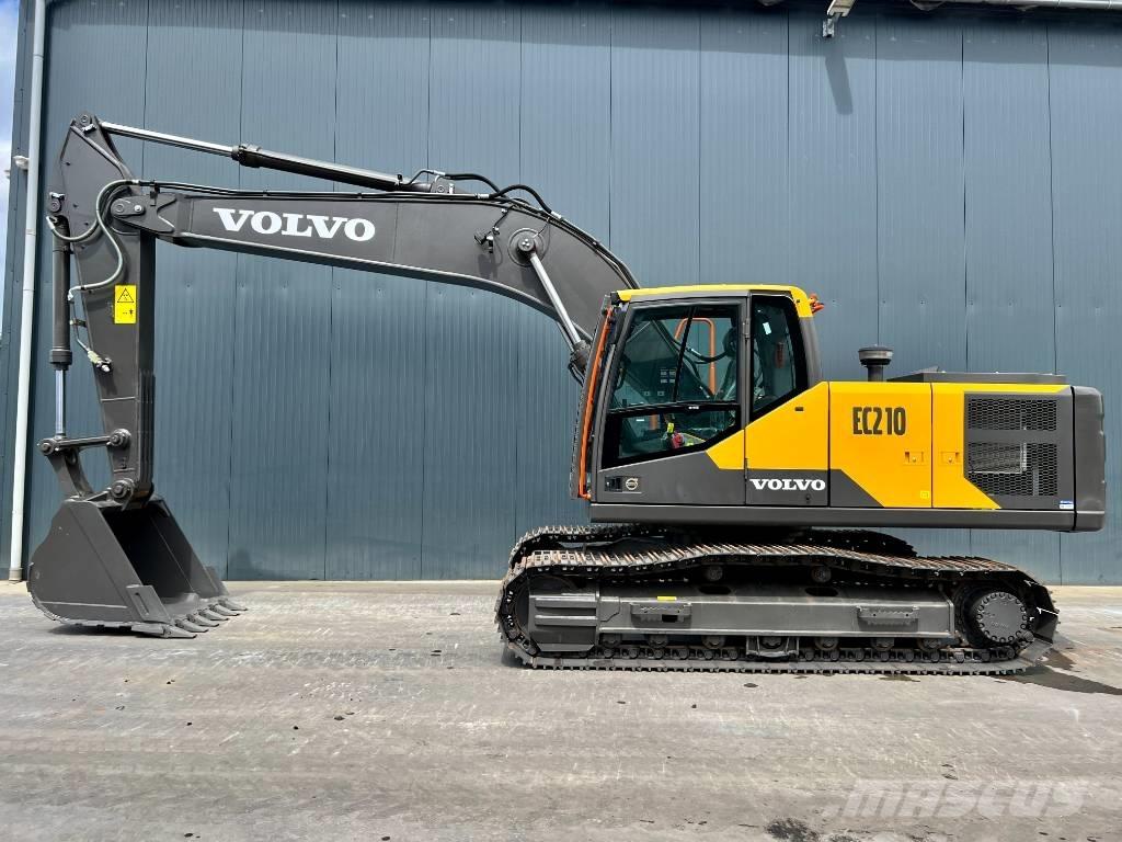 Volvo EC210 Paletli ekskavatörler