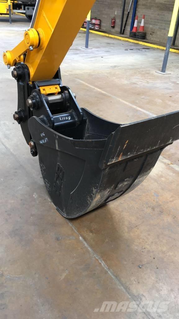 JCB 140X L SV Paletli ekskavatörler