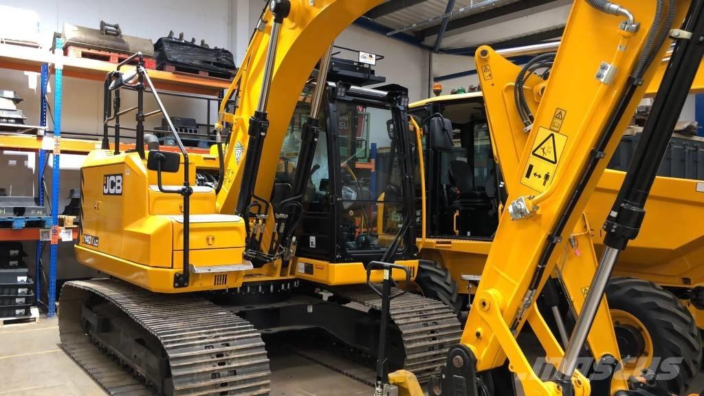JCB 140X L SV Paletli ekskavatörler