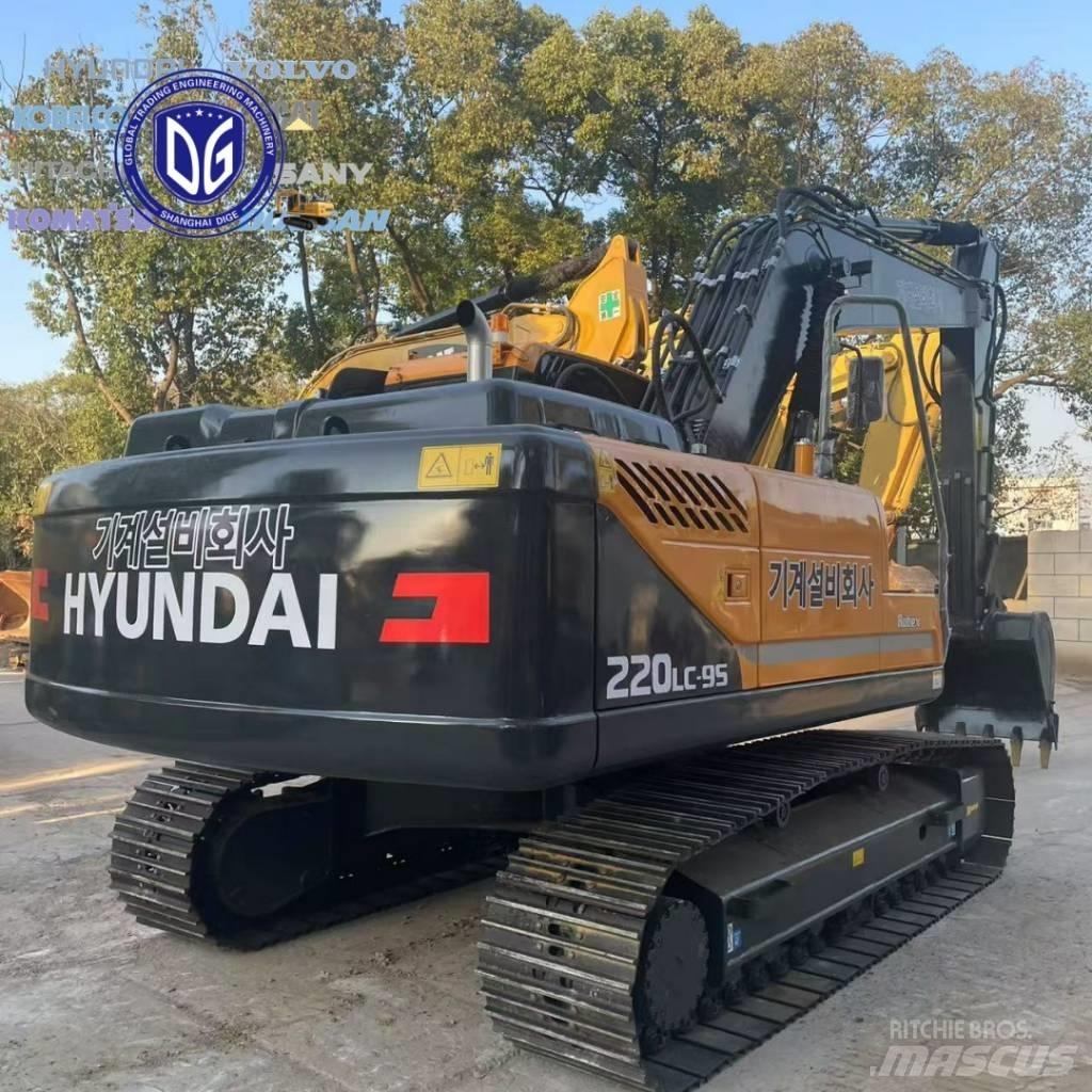Hyundai 220LC-9S Paletli ekskavatörler