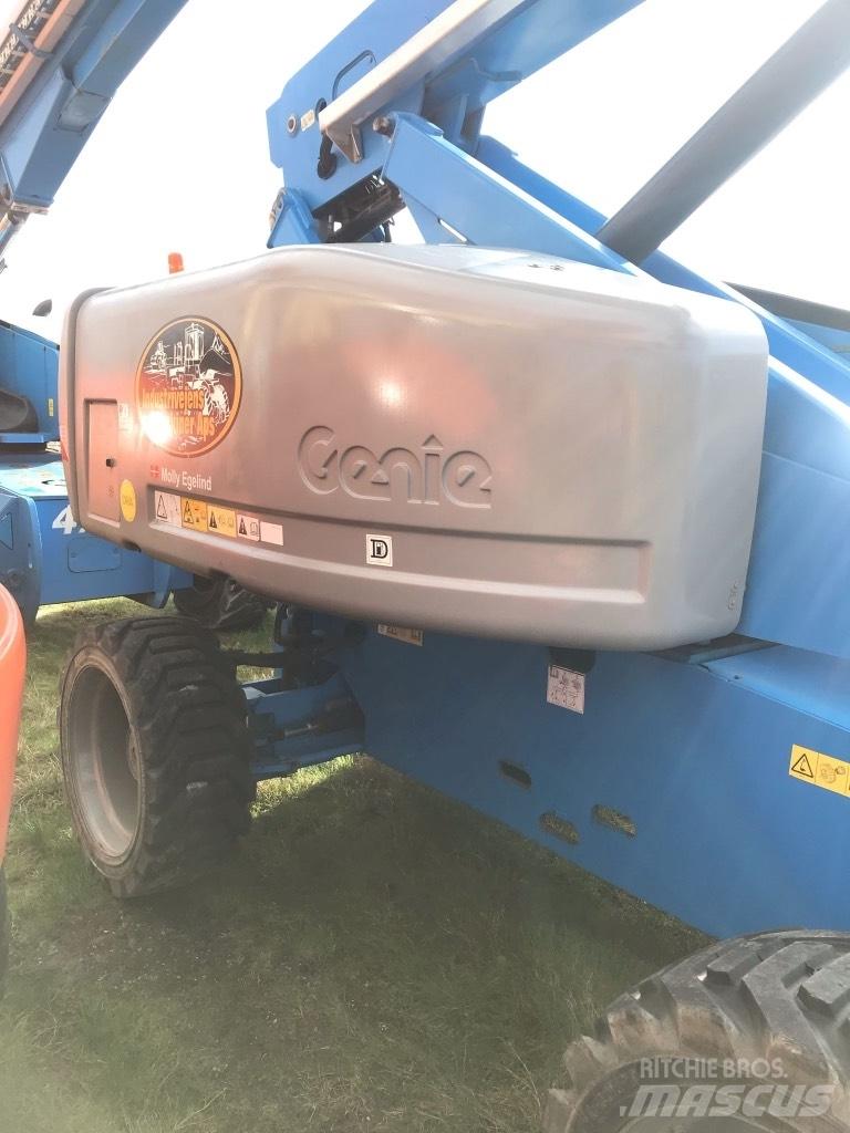 Genie S 60 HC Teleskopik personel platformları