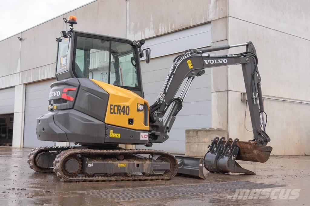 Volvo ECR 40 F Paletli ekskavatörler