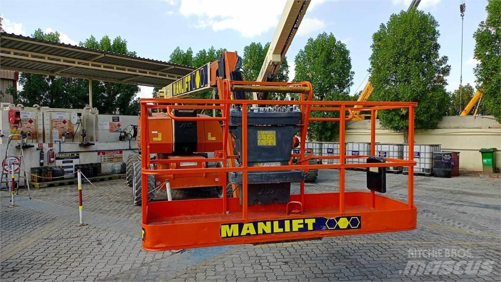 JLG 800AJ Körüklü personel platformları