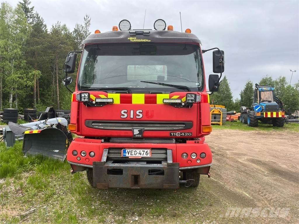 Sisu E11 420 Belediye / genel amaçli araçlar