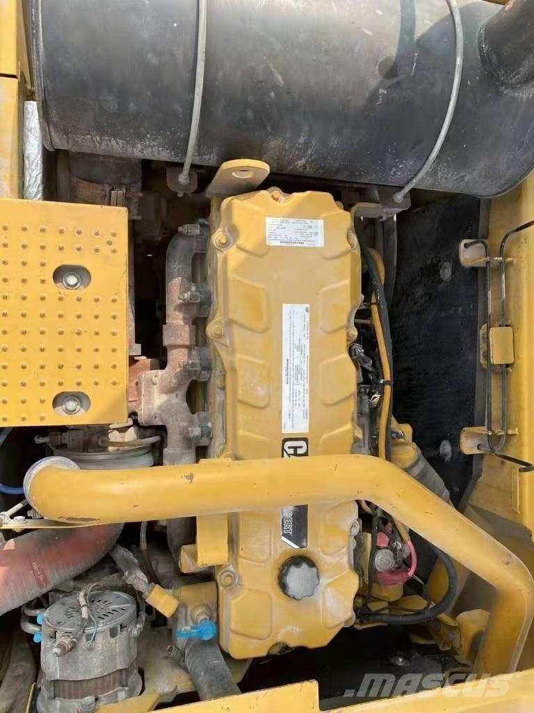 CAT 336 D Paletli ekskavatörler