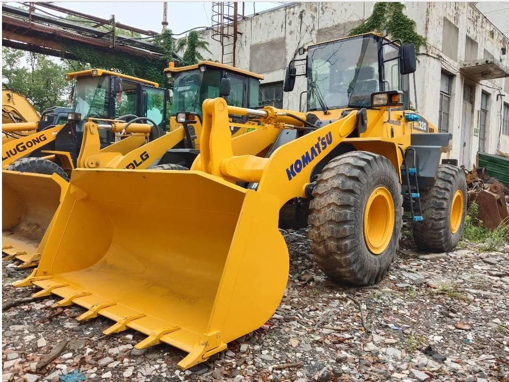 Komatsu WA 320-5 Tekerlekli yükleyiciler
