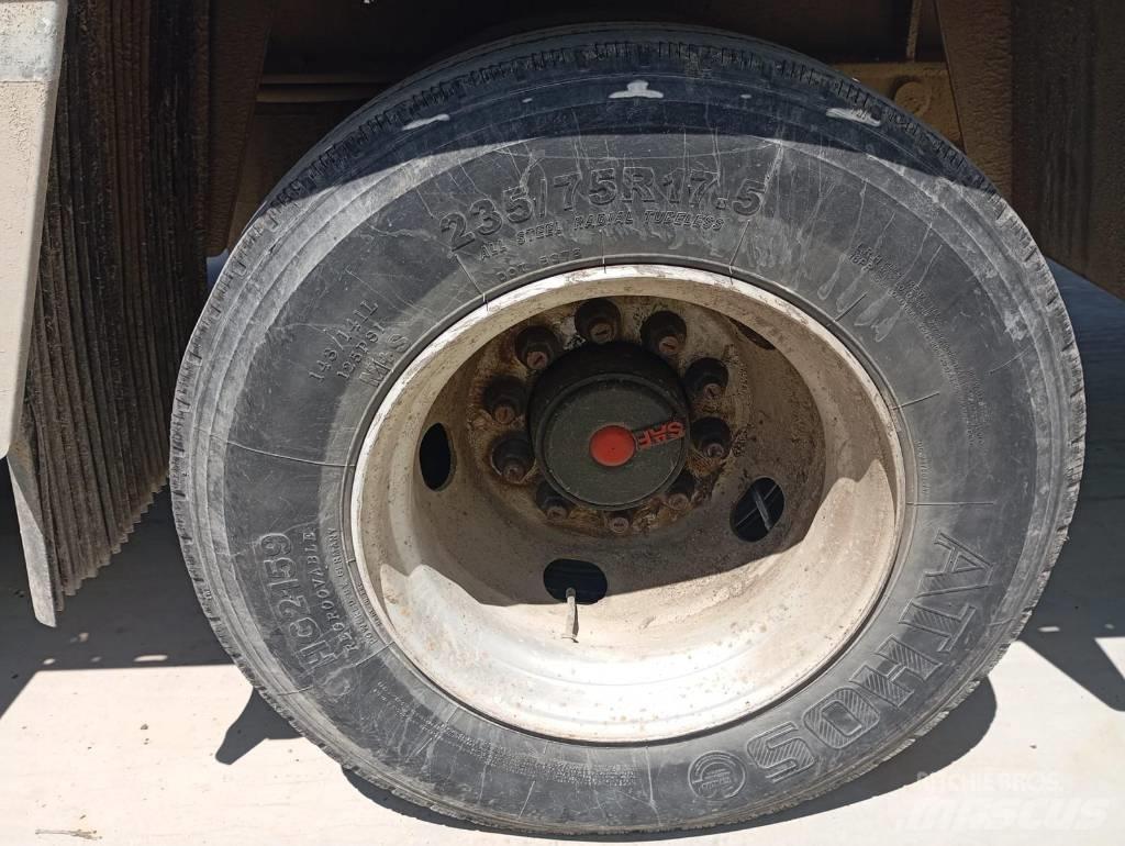 Humbaur WHD 196524 Kapali kasa treylerler