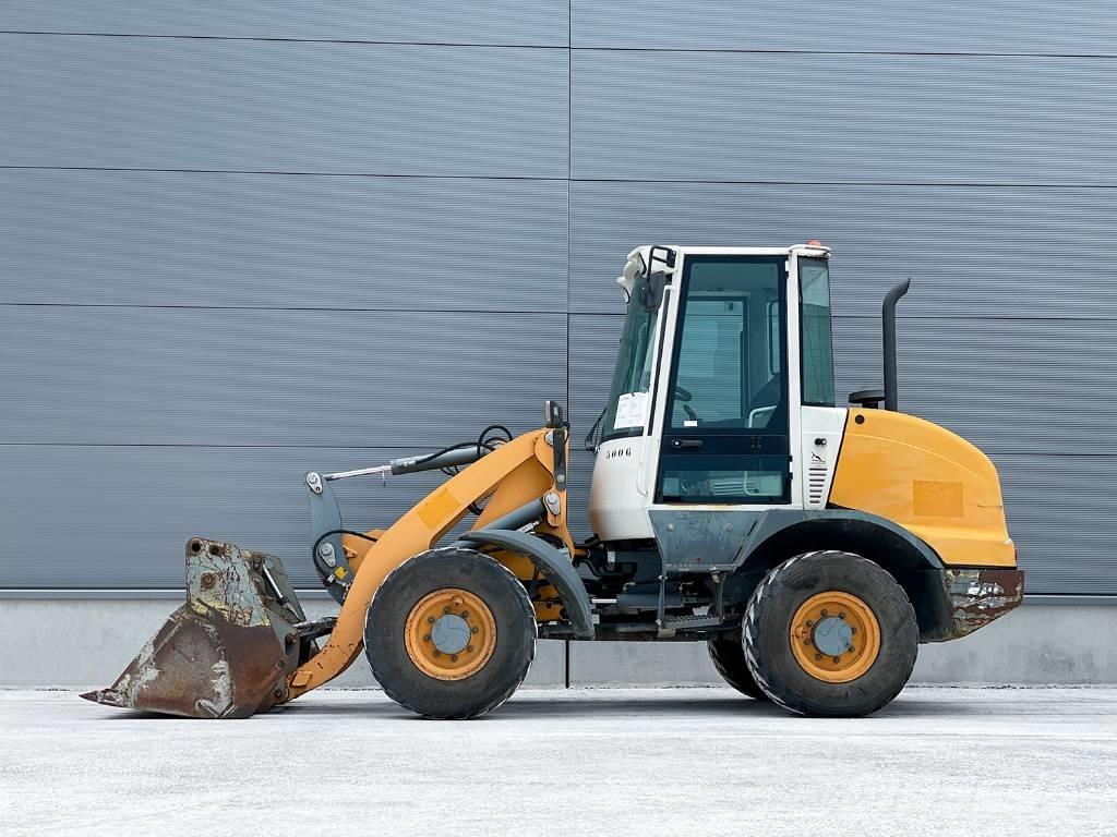 Liebherr L 506 Tekerlekli yükleyiciler