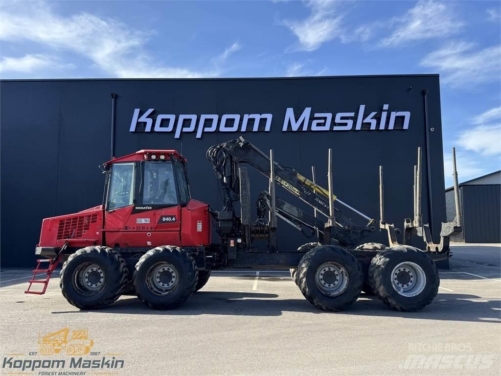 Komatsu 840.4 Tomruk yükleyici traktörler
