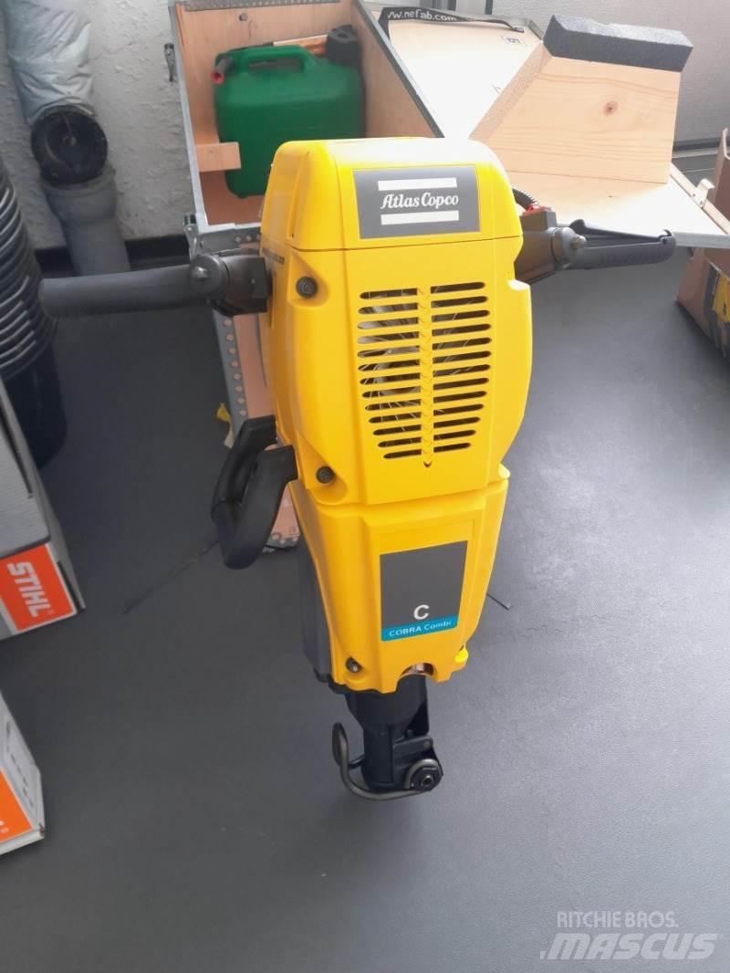 Cobra Combi Diger