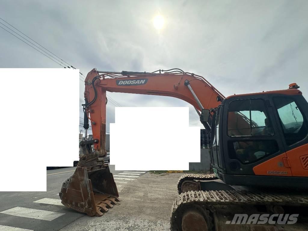 Doosan DX 300 LC-5 Paletli ekskavatörler