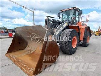 Doosan DL450 Tekerlekli yükleyiciler
