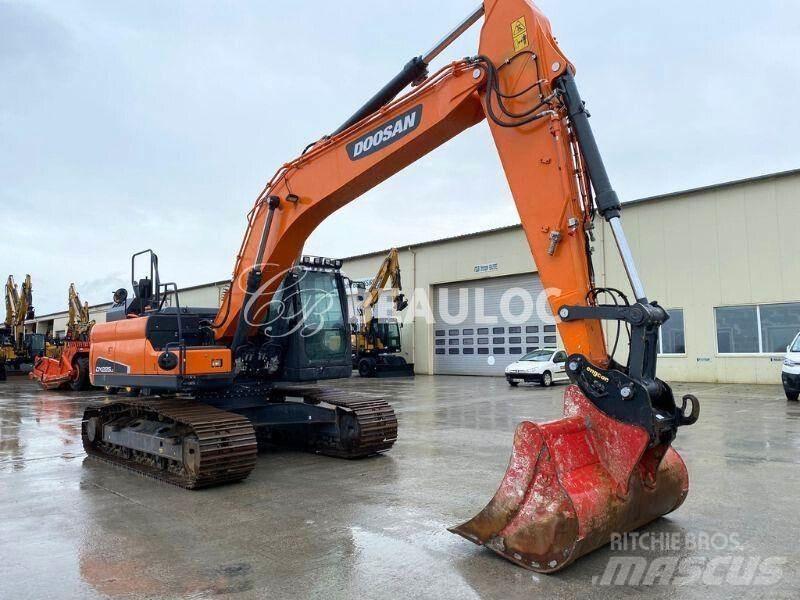 Doosan DX 225 LC Paletli ekskavatörler