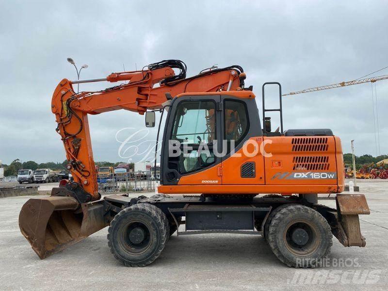 Doosan DX160W Lastik tekerli ekskavatörler