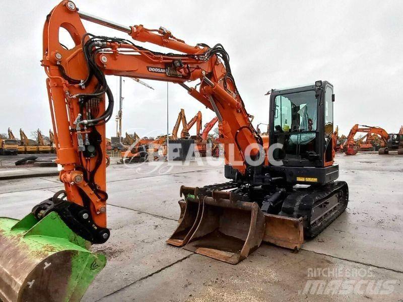 Doosan DX85R Paletli ekskavatörler